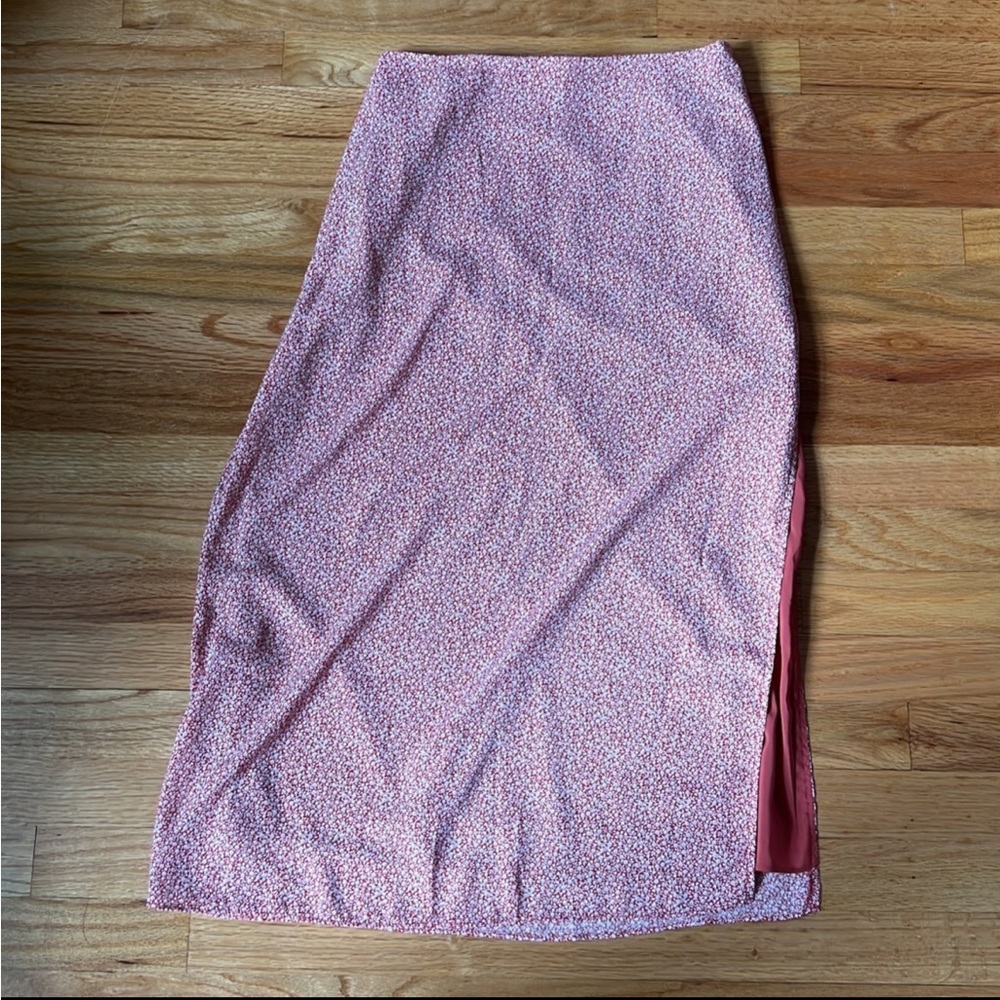 Abercrombie and Fitch fully lined side slit midi skirt